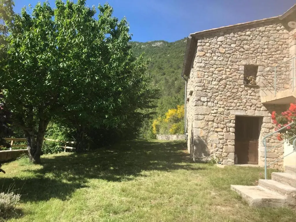 Holiday home Ferme De Fonfroide Location A La Semaine Villa La Motte-Chalancon
